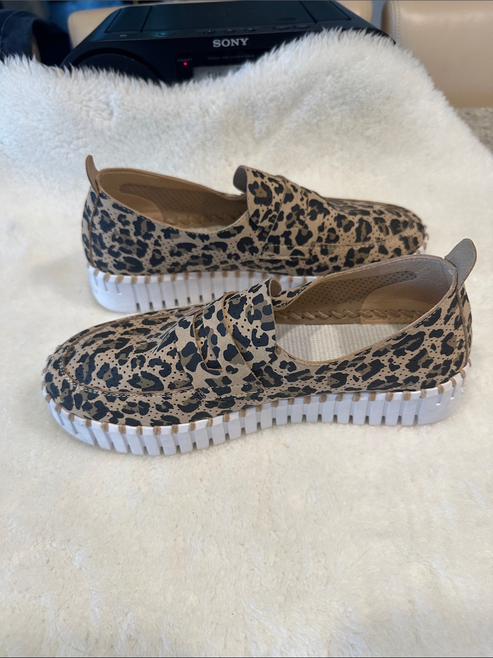 Leopard Print Slip‑On Sneakers for Women - Tan/Black by Ilse Jacobsen - Picture 2 of 4
